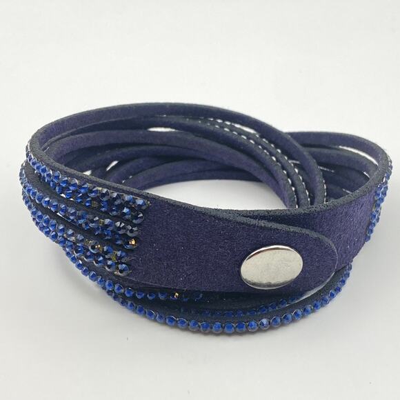 NWOT YIK FUNG Suede Wrap Around Bracelet Multi-Stranded Crystals Dark Blue Snaps - Picture 4 of 9